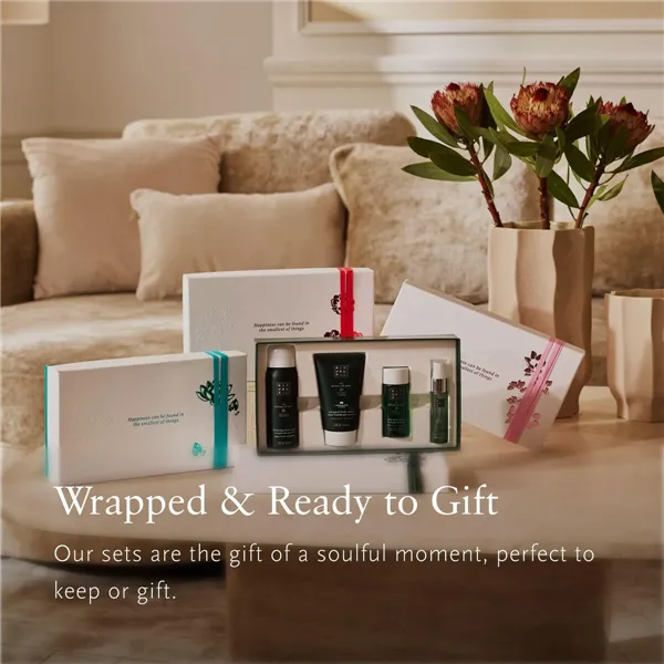 Naisten kosmetiikkasetti Rituals THE RITUAL OF SAKURA 4 Kappaletta