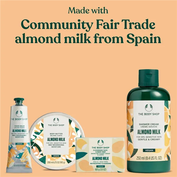 Naisten kosmetiikkasetti The Body Shop ALMOND MILK