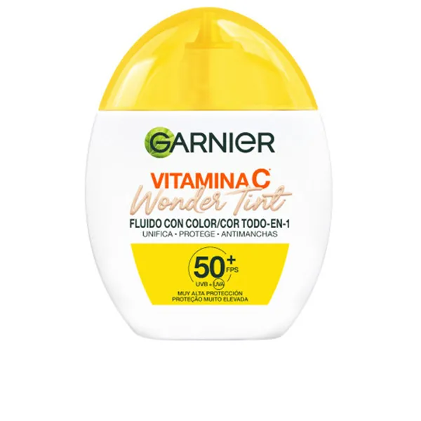 Kasvovoide Garnier VITAMINA C WONDER TINT Spf 50+ 40 ml