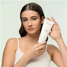 Energisoiva voide väsyneille jaloille CBD Zencalm InnovaGoods 200 ml