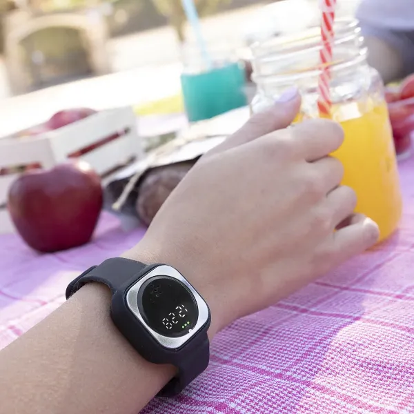 Ультразвуковые часы от комаров Wristquitto InnovaGoods