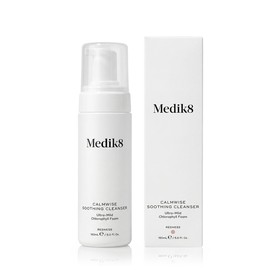 Medik8 CALMWISE nomierinošs tīrītājs 150 ml